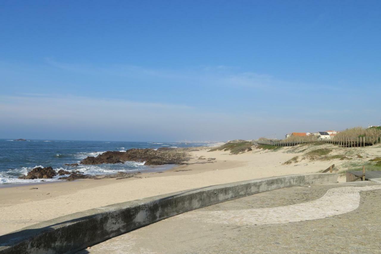 Lenda Do Mar Apartment Vila Cha  Bagian luar foto